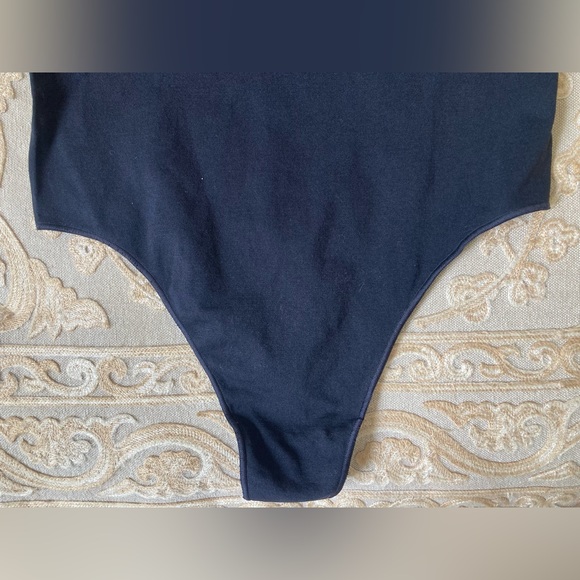 Babaton Contour Tank Bodysuit - Picture 7 of 10